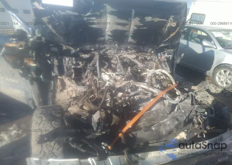 2013 Toyota Tundra Grade 5.7L V8 from USA, damaged, VIN 5TFUY5F19DX301869